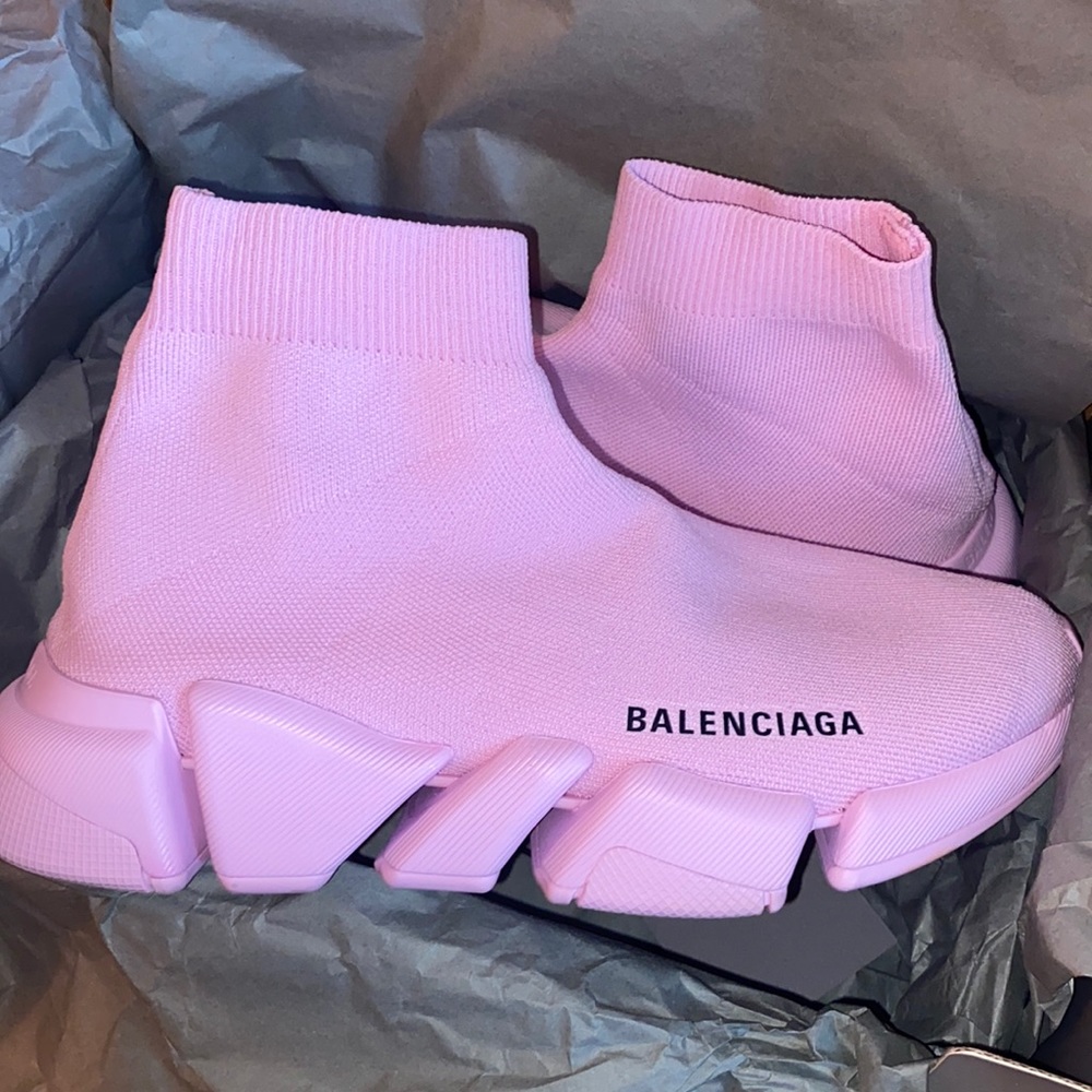 SOLD ! Balenciaga speed 2 LT